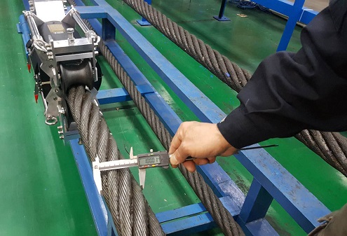 Автоматическая система диагностической проверки в режиме реального времени стального сердечника транспортерной ленты